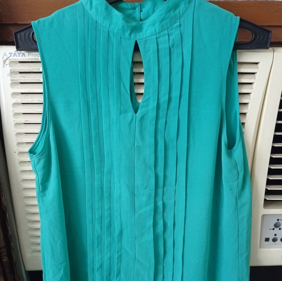 AND Firozi Blue top - Picture 3 of 6